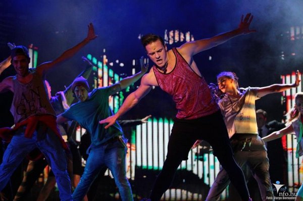 11403364_903168243083535_4225084274719432958_n